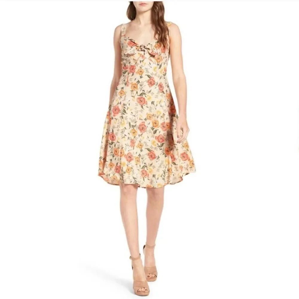 EC ASTR THE LABEL PEACH FLORAL DRESS W/TIE ON THE CHEST SZ.M